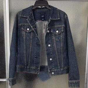 GAP Stretch Woman’s Denim Jacket